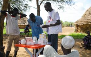 In the remote village of Kadhian in Abyei, an MSF team has established an ICCM site under a tree to provide healthcare services to the communities.