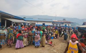 Influx of displaced people to the Masisi hospital