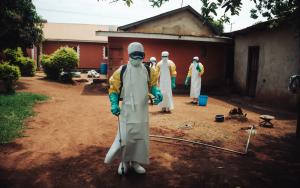 100 days of Ebola - Decontamination