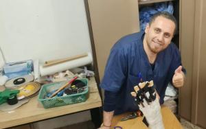 Omar Hayek, working at the Gaza Clinic