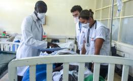 MSF Doctors attending to a patient at the Homa Bay hospital 