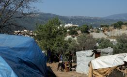 there are around 4,500 people trapped in Vathy today – a camp that has the capacity of 650 
