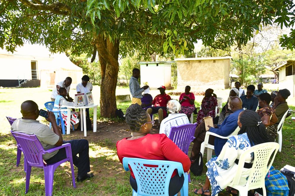 Patients form a group under the differentiated service delivery model in Homabay county