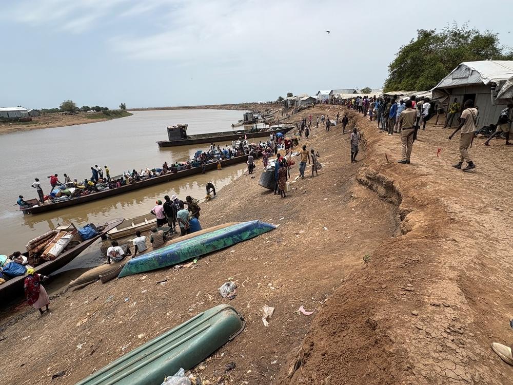 South Sudanese refugees who have been staying in Burbieye, Gambella region of Ethiopia preparing to relocate to Mattar, Gambella region of Ethiopia due to the ongoing conflict in Burbie.