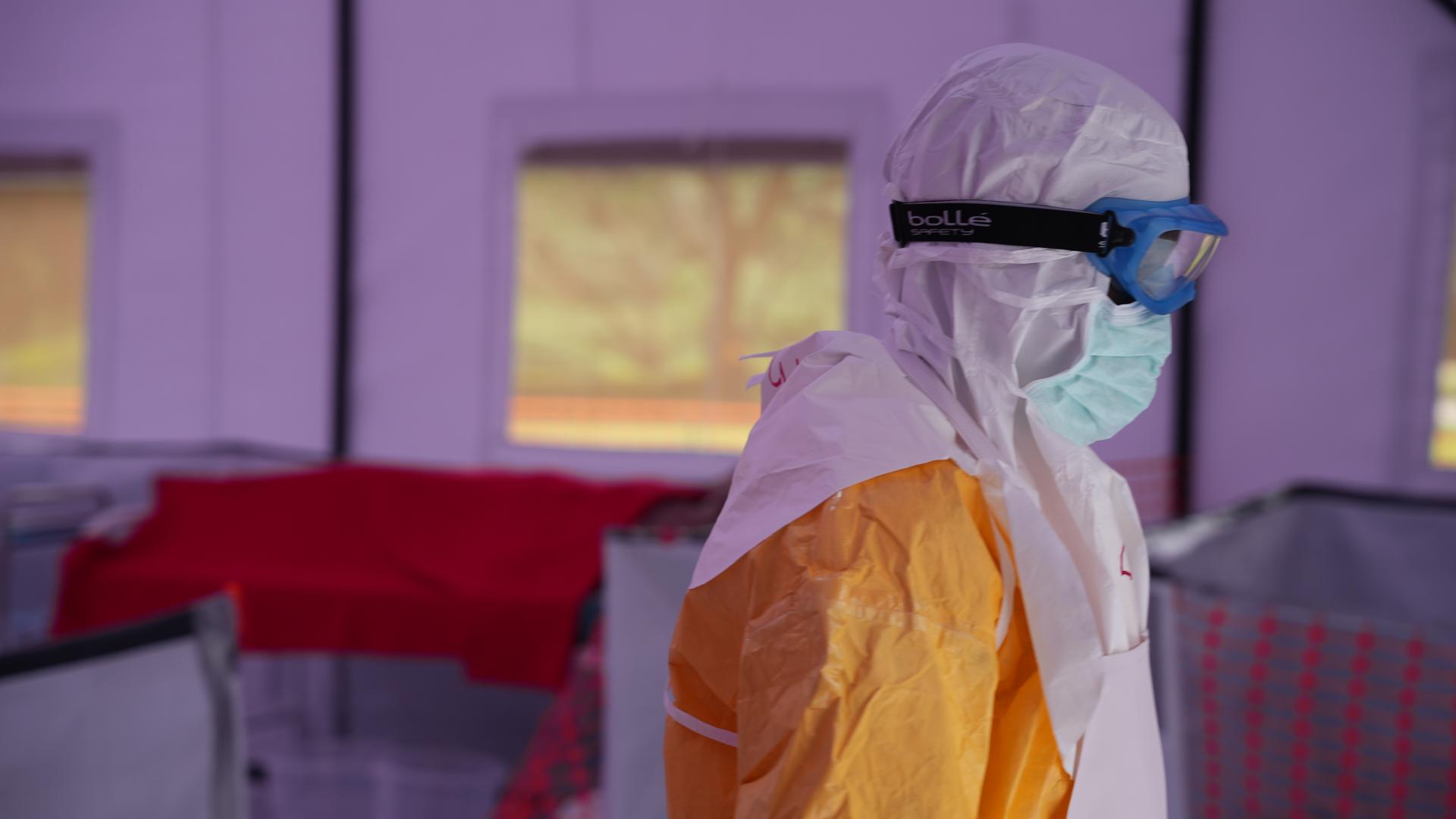 An ebola aid worker simulation