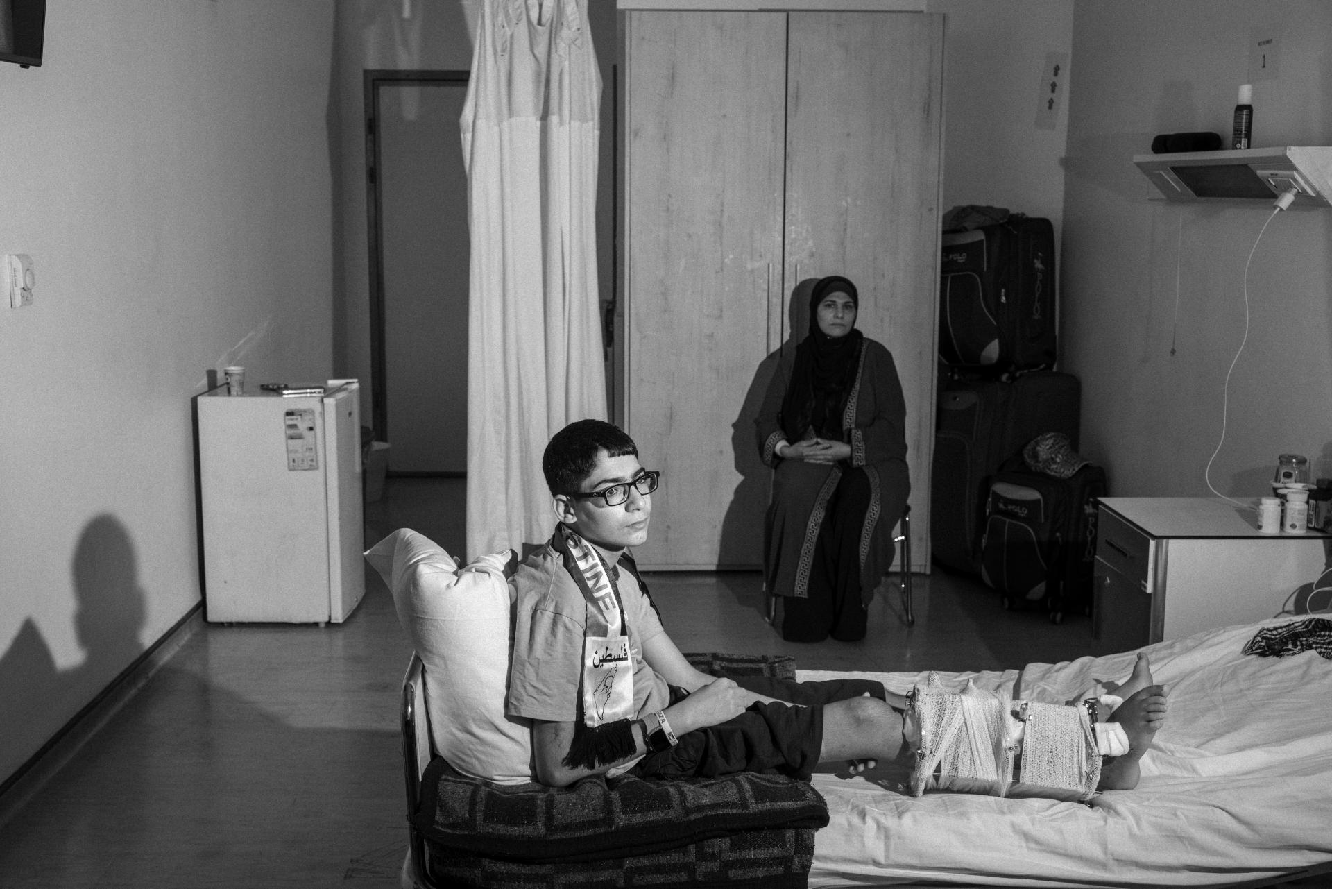 Gazan patients in MSF Amman hospital