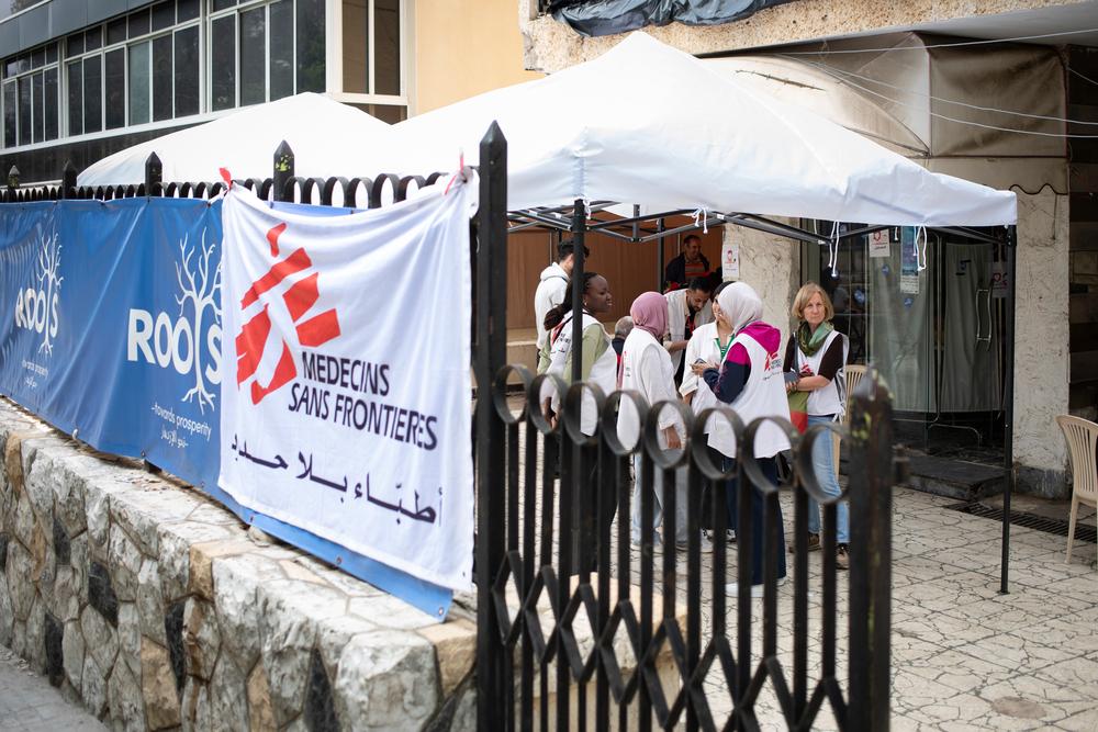 The entrance of MSF’s mobile clinic, set up in the Roots Centre, Beirut. Lebanon, on 21 May 2026.