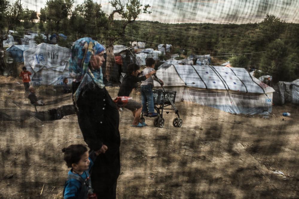 Refugees trapped in Moria camp on Lesbos Island. The awful conditions at Moria camp/Olive Grove and arbitrary administrative situations have had a dramatic impact on their health and in particular their mental health. [ © Robin Hammond/Witness Change ]