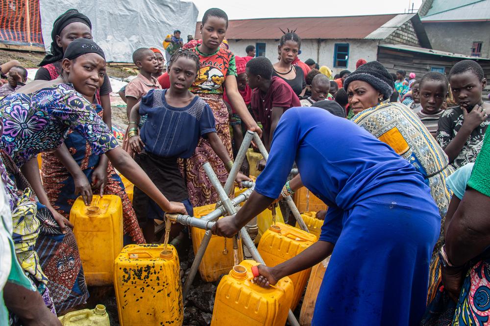 Water trucking - Lac Vert, North Kivu, DRC 