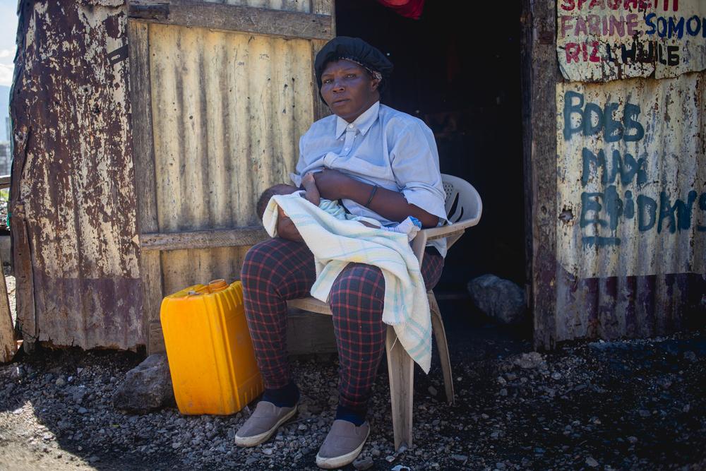 Géralda Désir, a resident of Cité Soleil for 26 years and mother of six children, including a baby under three months old, shares the hardships of life in the area: “Life here is very difficult. 