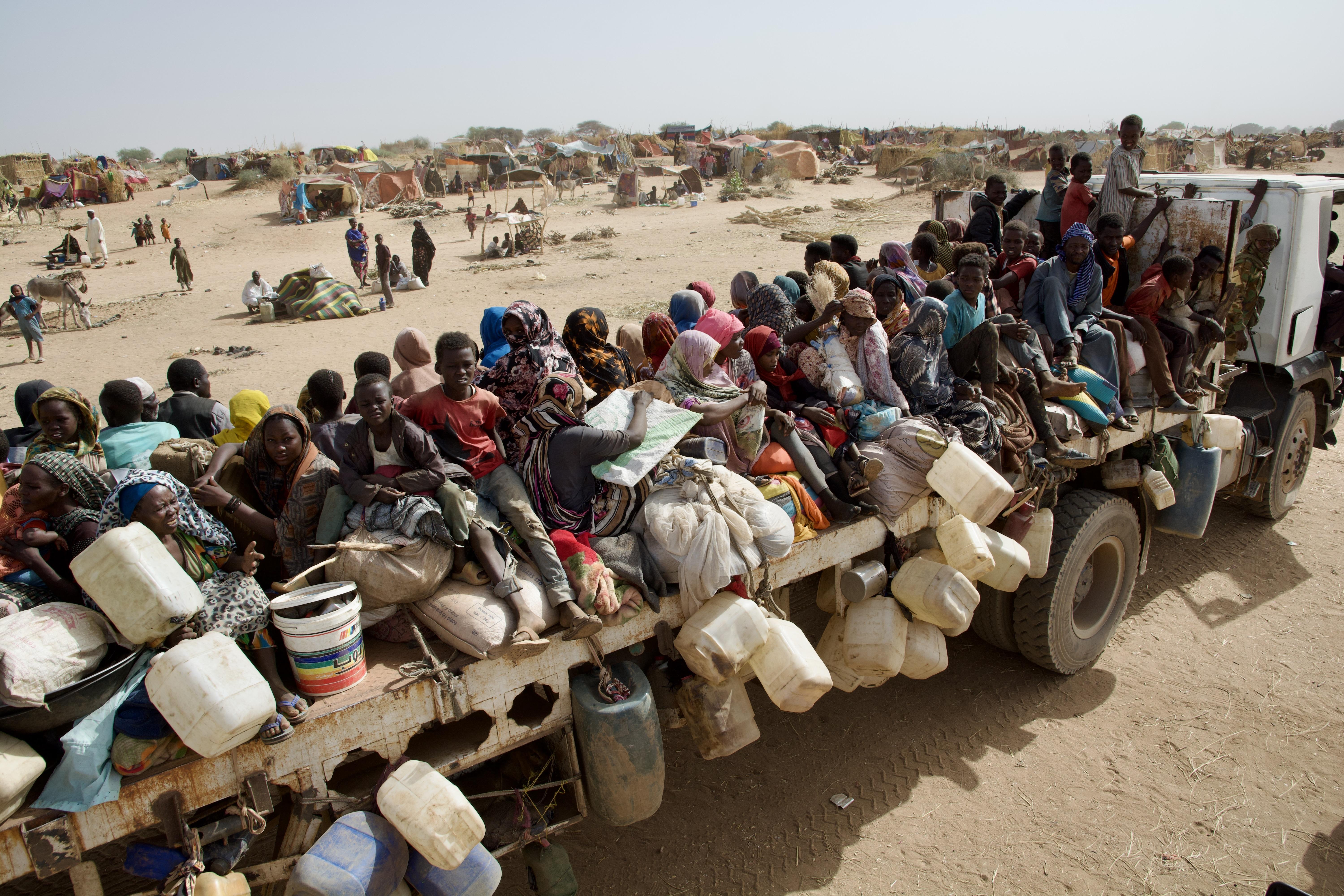 Arrival of displaced civilians from besieged El-Fasher in the camp of Tawila Omda, North Darfur, Sudan, 2025.