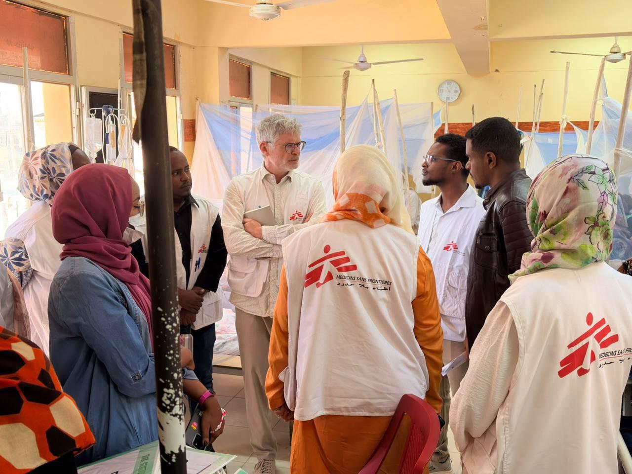 In January 2026, Sylvain Perron, Deputy Desk Manager, visited Alban Jadeed, an MSF-supported facility in Khartoum. He describes how the war has stripped people not only of homes and safety, but also of memory, daily routine, and identity. His account captures a city marked by both devastation and resilience, a city once full of life, now slowly re-emerging.